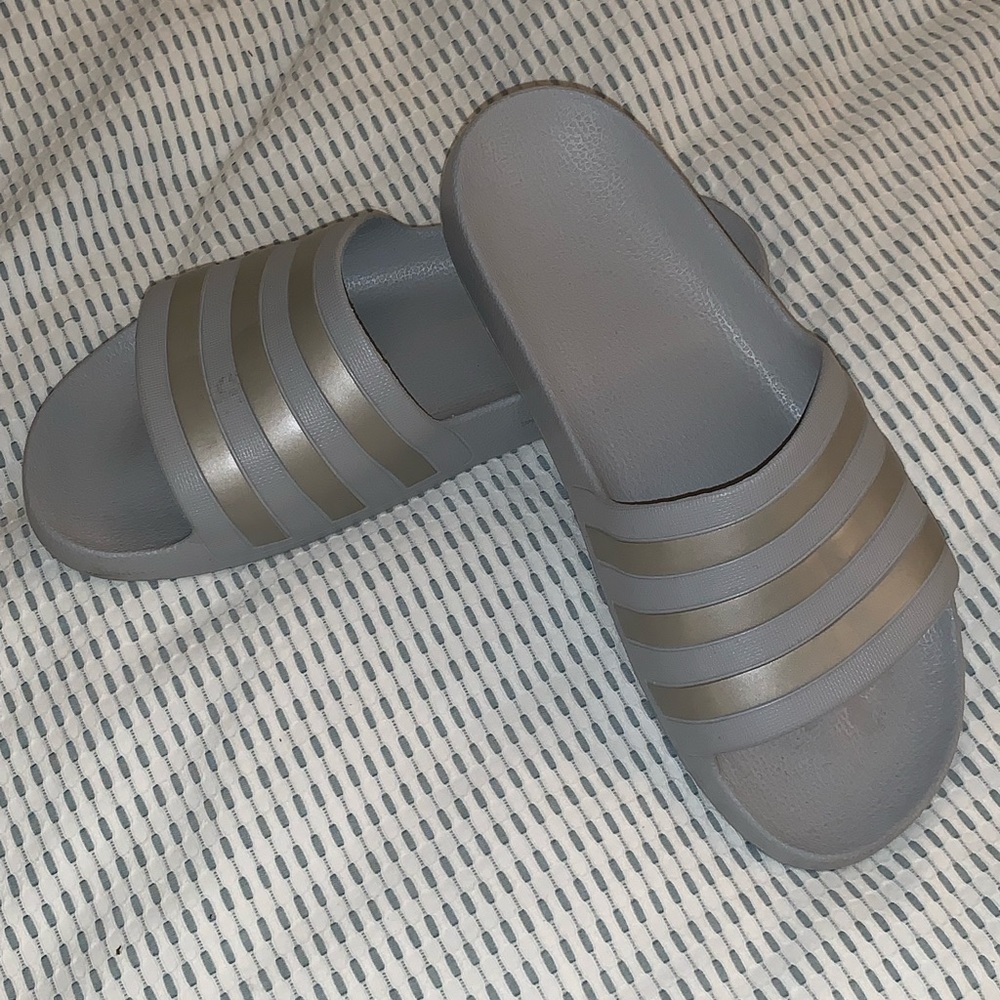 Adidas slides size 9